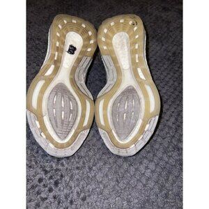 ADIDAS UltraBoost 22 Triple White Womens Sz 6